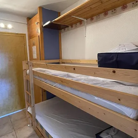 Au Pied Des Pistes Avec Wifi, Ideal Pour 4 Personnes, Proche Commerces Et Patinoire - Fr-1-787-63 Apartment Laveissière