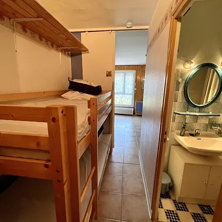 Apartment Au Pied Des Pistes Avec Wifi, Ideal Pour 4 Personnes, Proche Commerces Et Patinoire - Fr-1-787-63