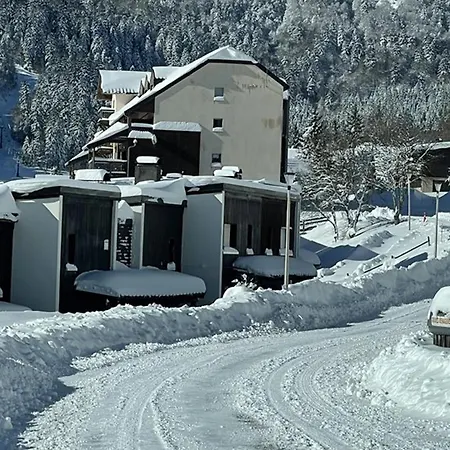 Appartement Au Pied Des Pistes Avec Wifi, Ideal Pour 4 Personnes, Proche Commerces Et Patinoire